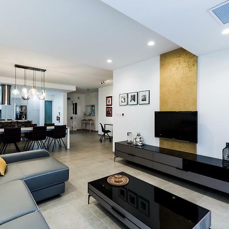 Apartament Ta Martin, Flat 2 San Pawl il-Baħar Zewnętrze zdjęcie